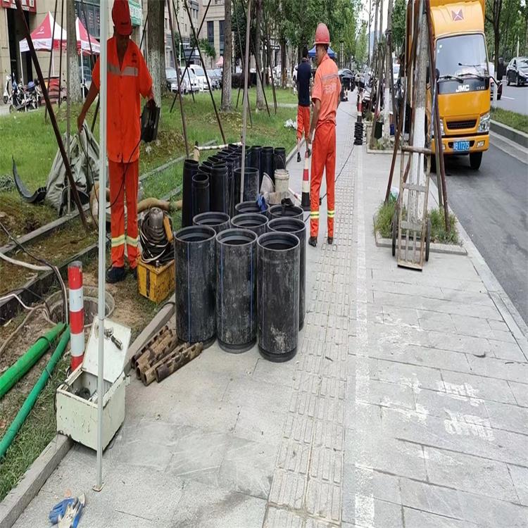 贺兰管道短管置换修复