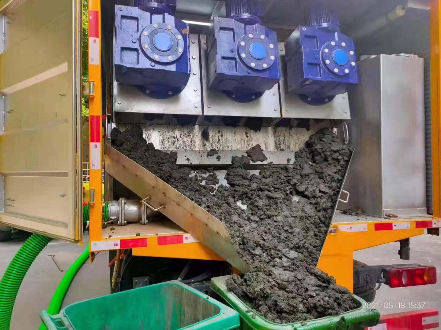 贺兰化粪池清掏城市维护站-泥浆净化干湿分离处理